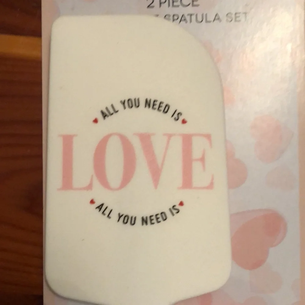 Spatula ALL YOU NEED IS LOVE 2 piece silicone The Beatles
